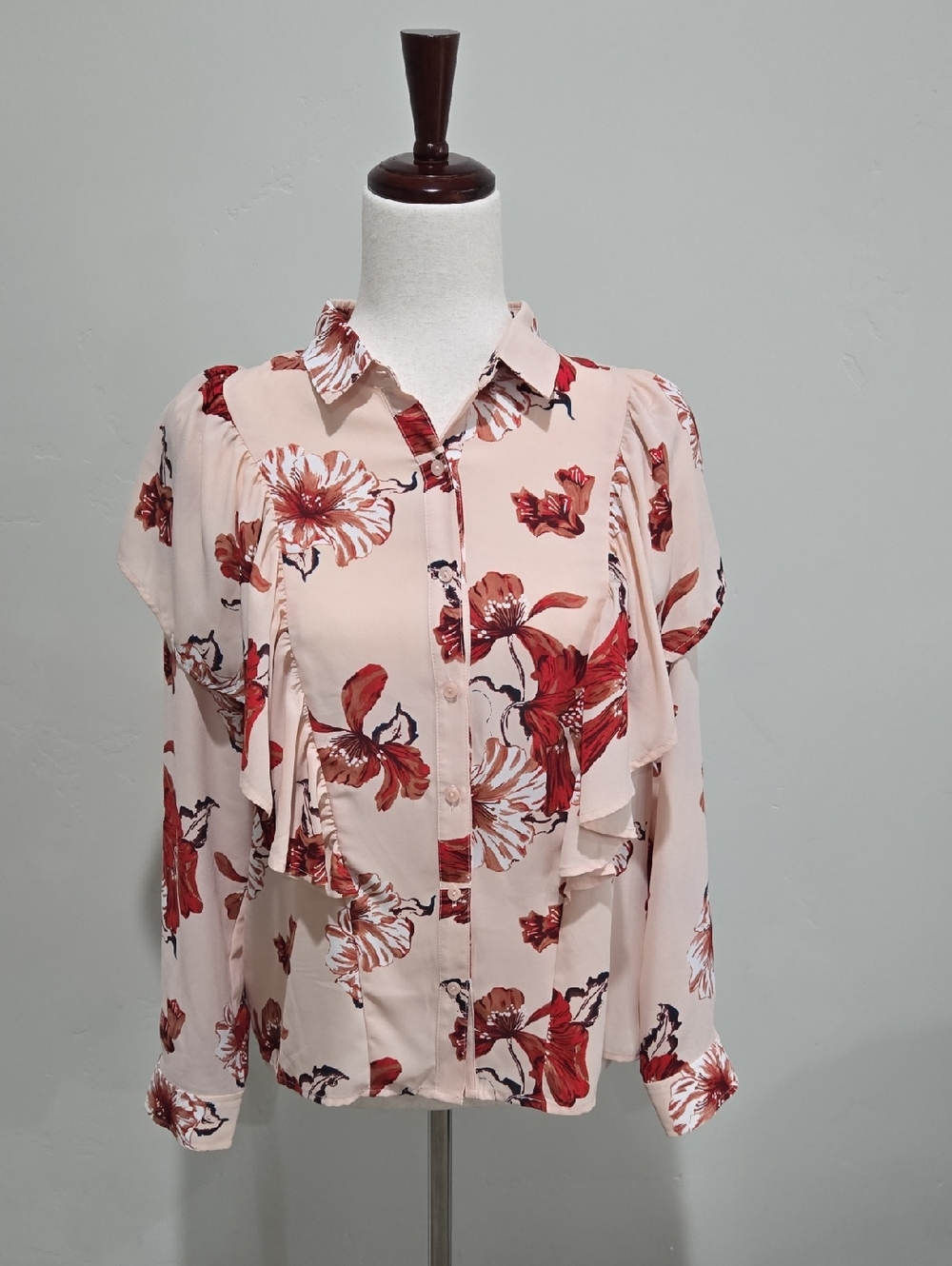 Leith Blush Pink Button-Down Floral Ruffle Blouse